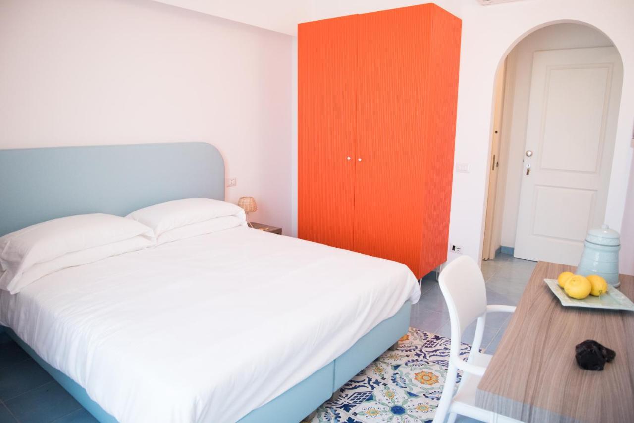 B&B Il Castello Đảo Lipari Ngoại thất bức ảnh